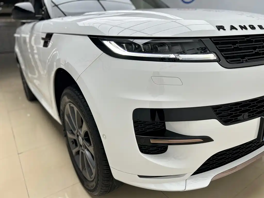 Land Rover Range Rover Sport 2024 400PS Dynamic SE 2024 - thumbnail 24