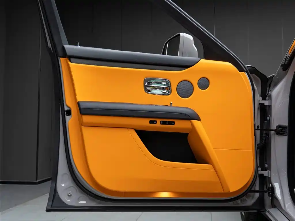 Rolls-Royce Ghost 2024 6.7T Standard Wheelbase Version 2024 - thumbnail 6
