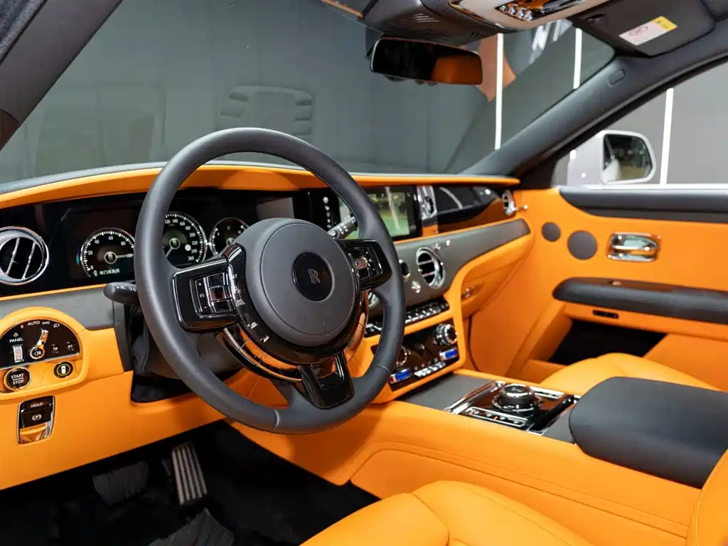 Rolls-Royce Ghost 2024 6.7T Standard Wheelbase Version 2024 - thumbnail 9
