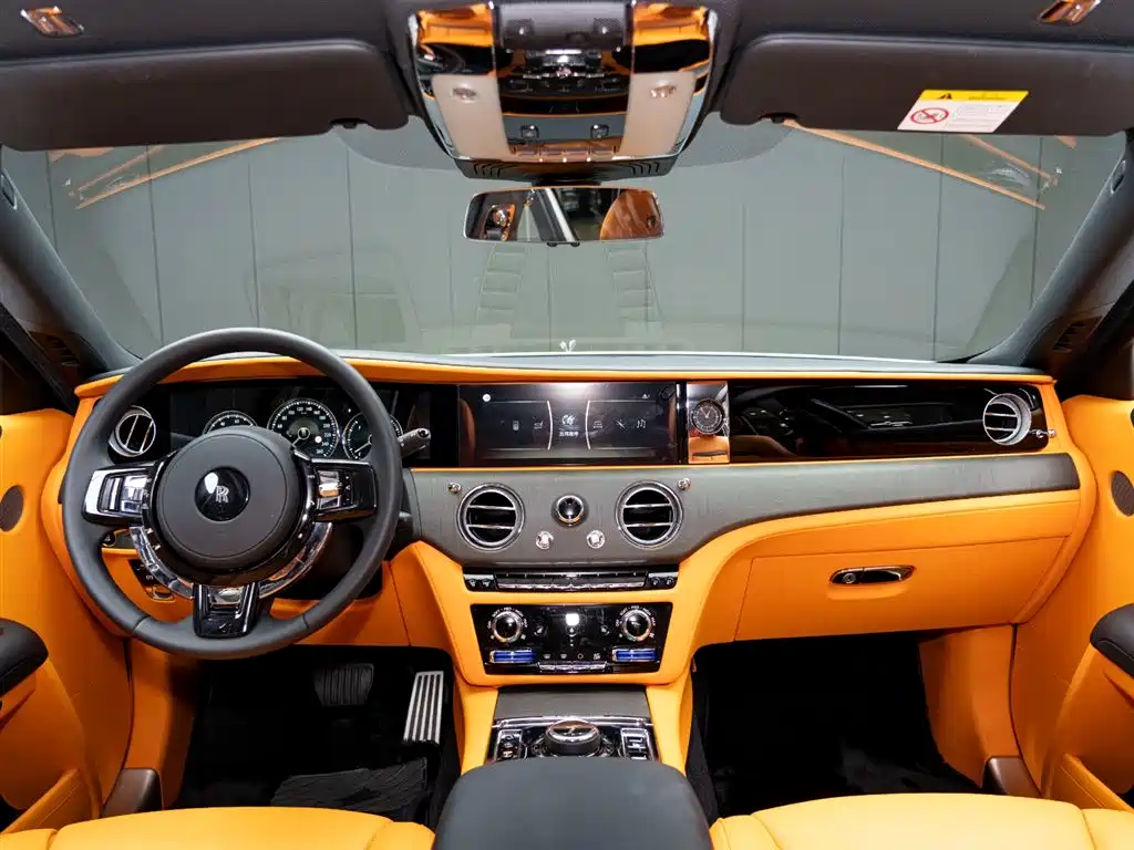 Rolls-Royce Ghost 2024 6.7T Standard Wheelbase Version 2024 - thumbnail 14