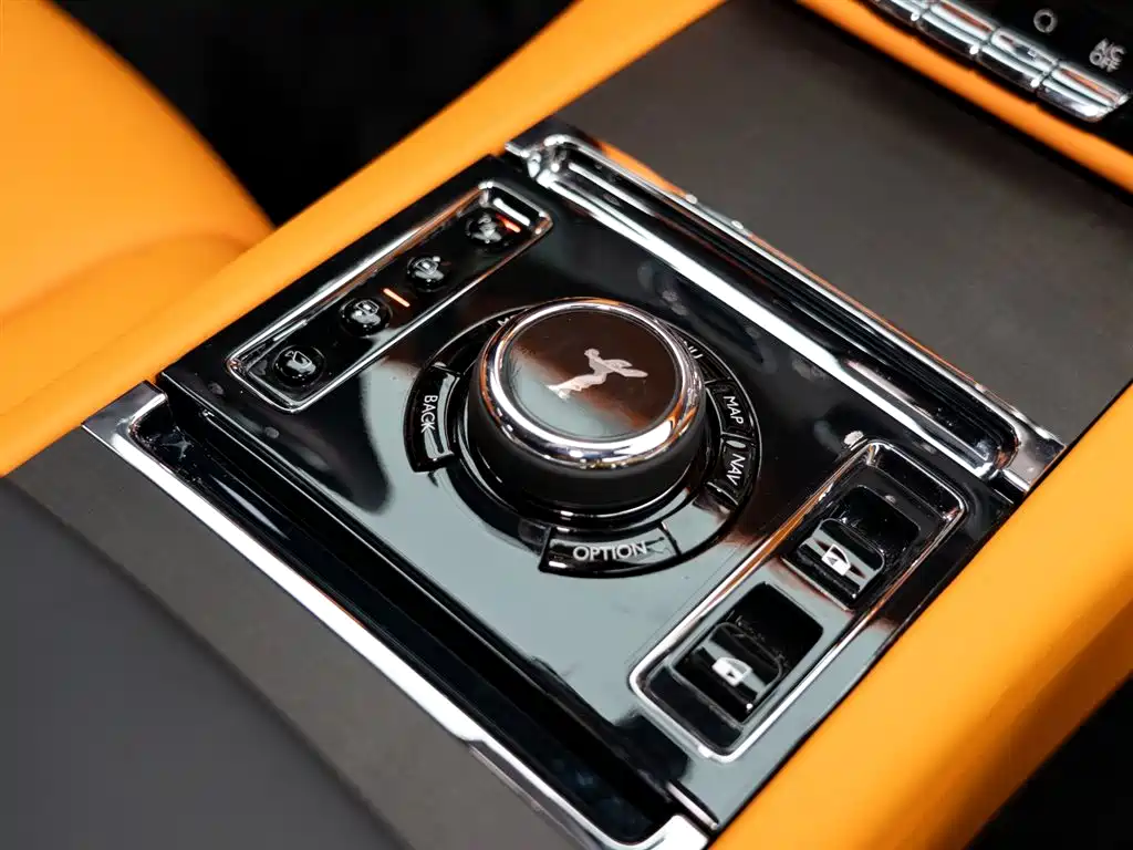 Rolls-Royce Ghost 2024 6.7T Standard Wheelbase Version 2024 - thumbnail 18