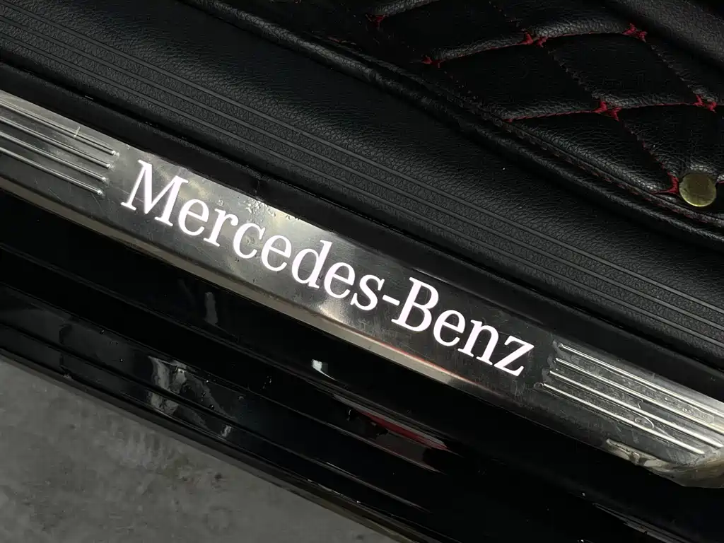 Mercedes-Benz Mercedes-Benz E-Class 2019 Facelift E 300 L Sport Style 2019 - thumbnail 10