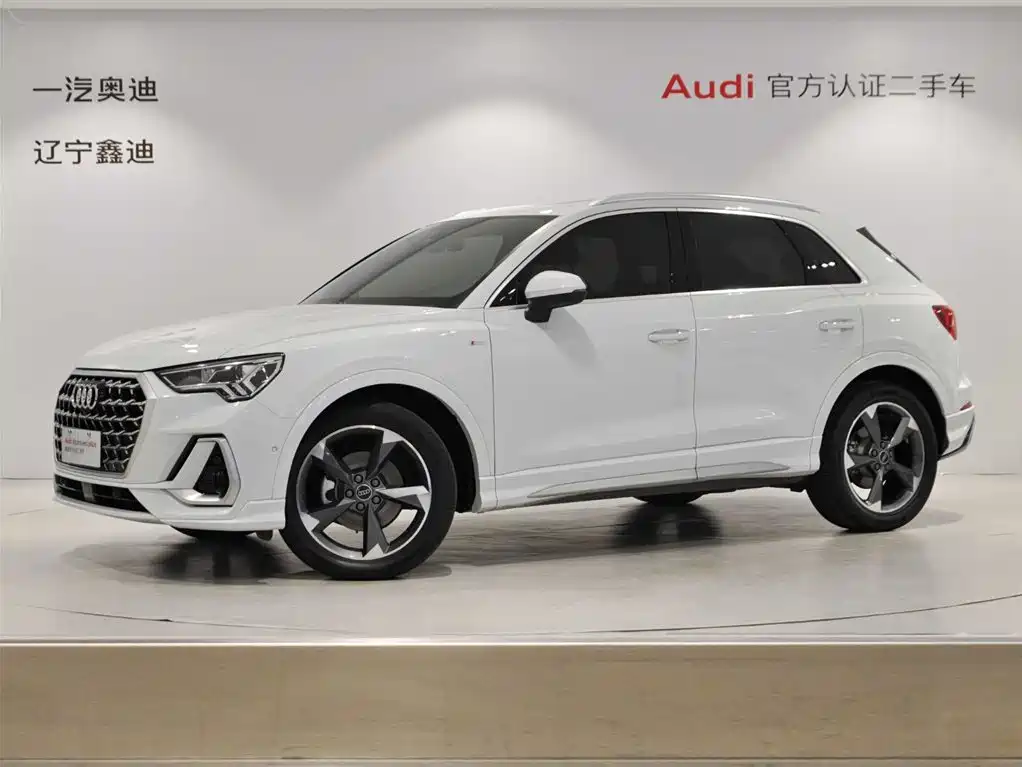 Audi Audi Q3 2024 35 TFSI Fashion Dynamic Edition 2024