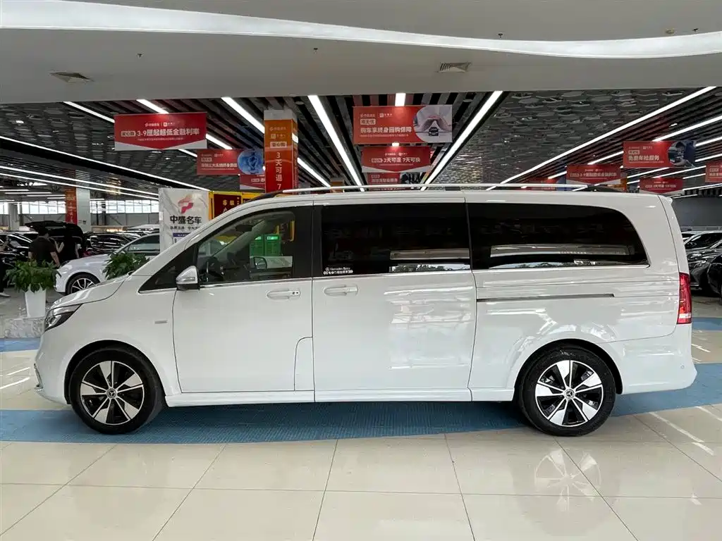 Mercedes-Benz Mercedes-Benz V-Class 2021 V 260 L Long Wheelbase Luxury Edition 2022 - thumbnail 4