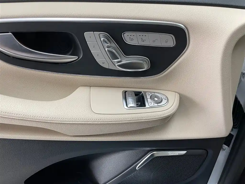 Mercedes-Benz Mercedes-Benz V-Class 2021 V 260 L Long Wheelbase Luxury Edition 2022 - thumbnail 10
