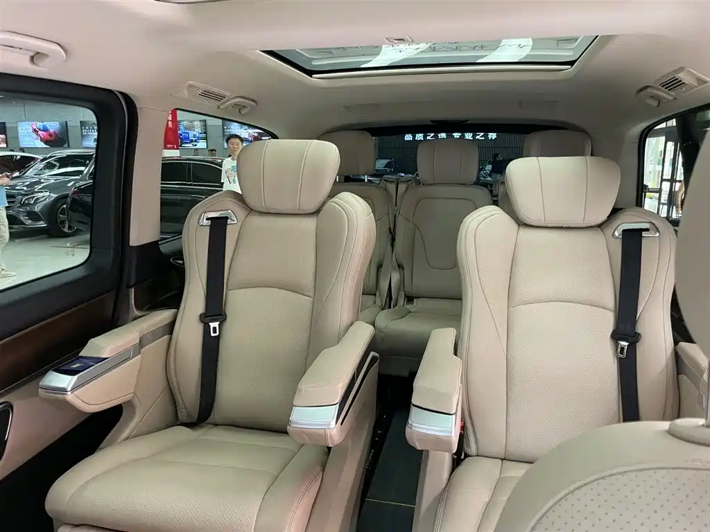 Mercedes-Benz Mercedes-Benz V-Class 2021 V 260 L Long Wheelbase Luxury Edition 2022 - thumbnail 13