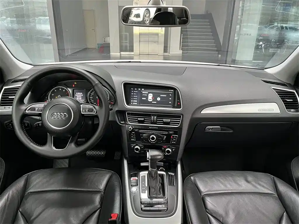 Audi Audi Q5 2015 40 TFSI Technology Edition 2015 - thumbnail 6