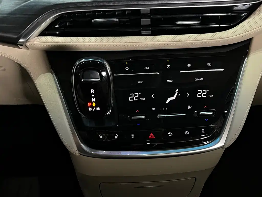 Buick Buick GL8 2023 ES Landmark Flagship 2023 - thumbnail 19