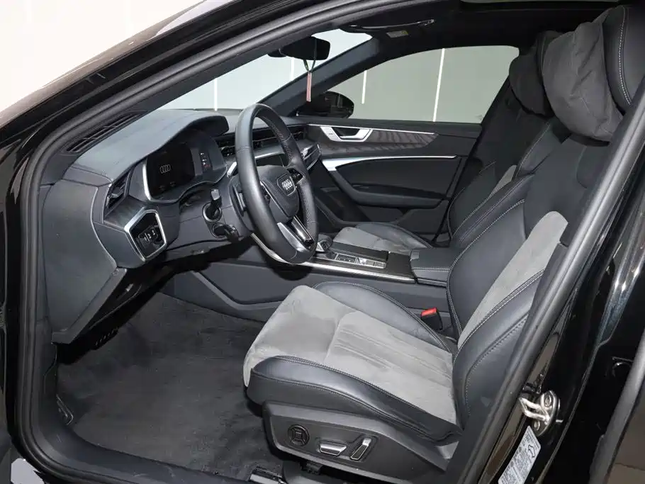 Audi Audi A6L 2023 Facelift 45 TFSI quattro Premium Dynamic Edition 2023 - thumbnail 12