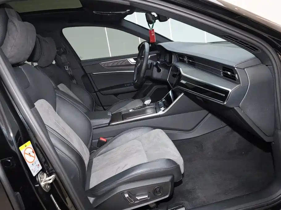 Audi Audi A6L 2023 Facelift 45 TFSI quattro Premium Dynamic Edition 2023 - thumbnail 13