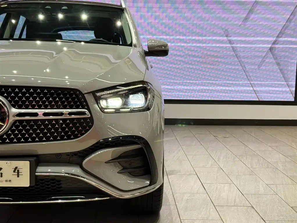 Mercedes-Benz Mercedes-Benz GLE 2024 GLE 450 4MATIC Luxury Model 2023 - thumbnail 5