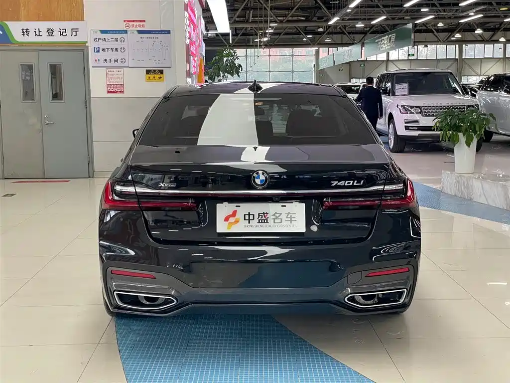 BMW BMW 7 Series 2019 Facelift 740Li xDrive Executive Luxury Package 2020 - thumbnail 6