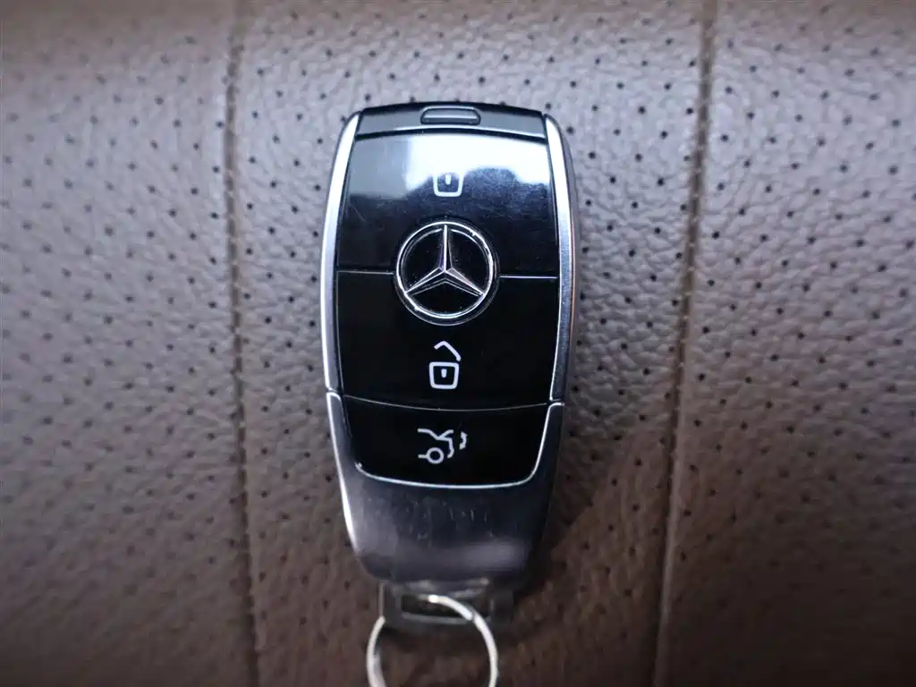 Mercedes-Benz Mercedes-Benz E-Class 2022 E 260 L 2022 - thumbnail 25