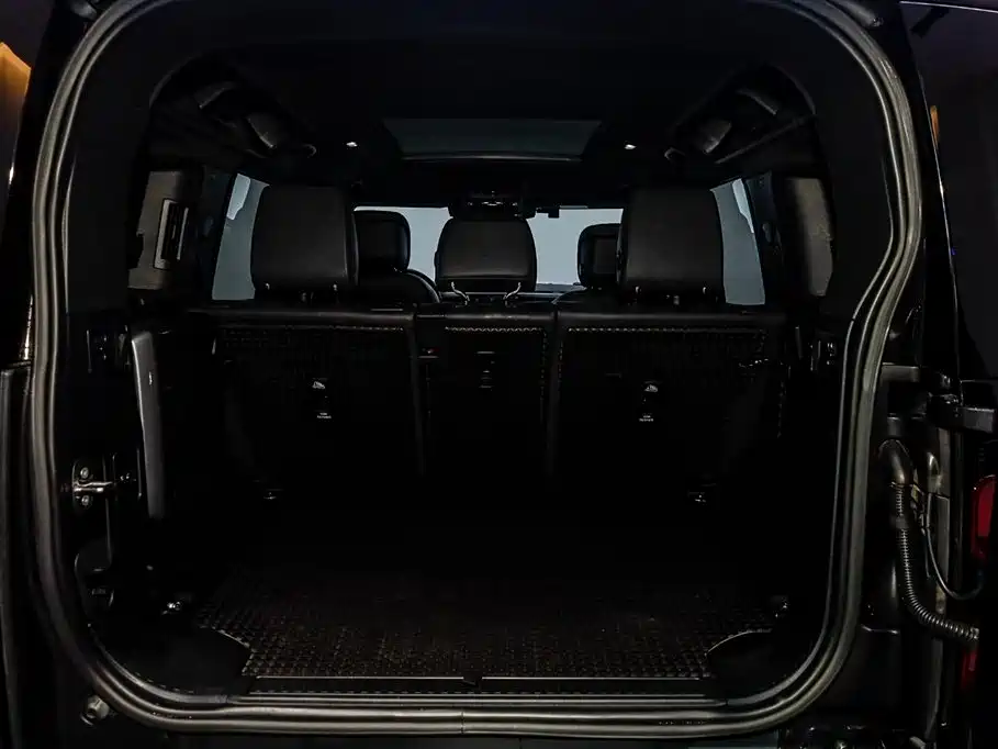 Land Rover Land Rover Defender 2022 110 P400 X-DYNAMIC HSE 2022 - thumbnail 8