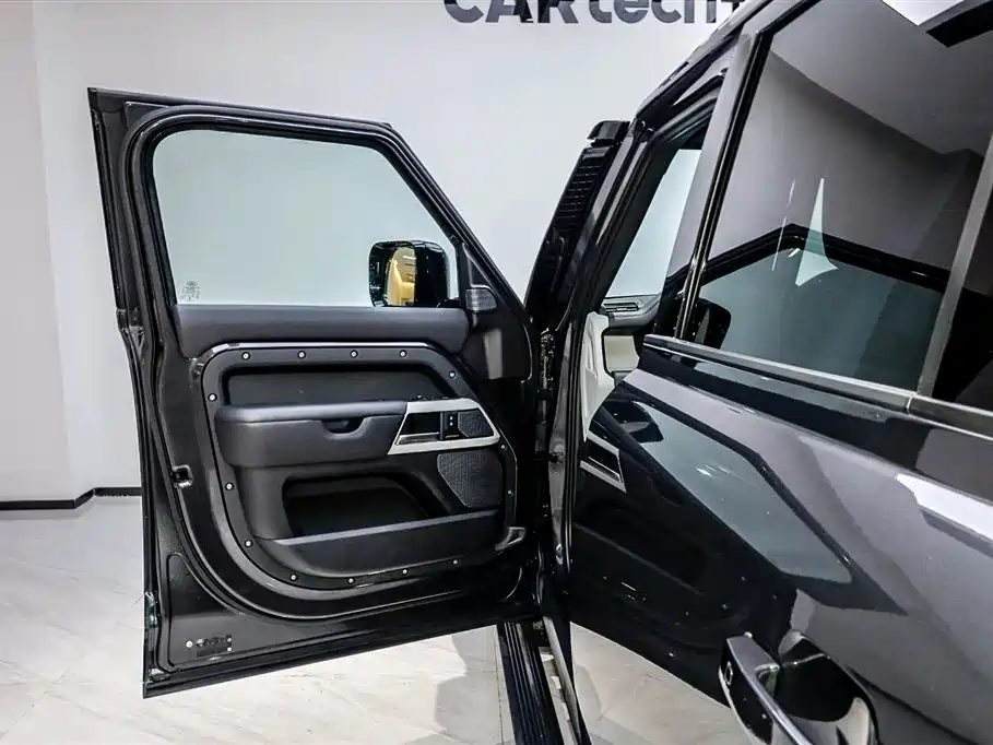 Land Rover Land Rover Defender 2022 110 P400 X-DYNAMIC HSE 2022 - thumbnail 9