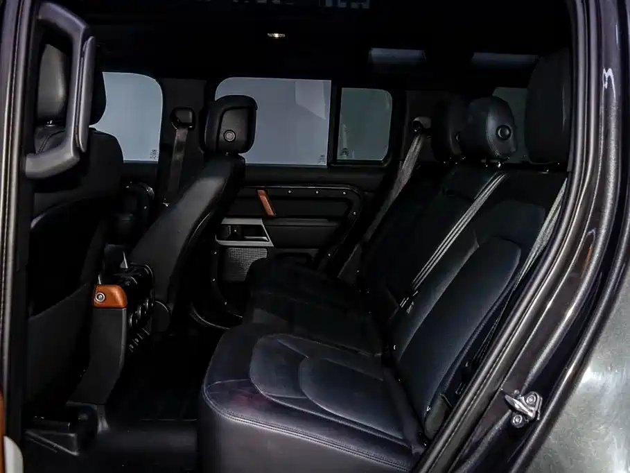 Land Rover Land Rover Defender 2022 110 P400 X-DYNAMIC HSE 2022 - thumbnail 11