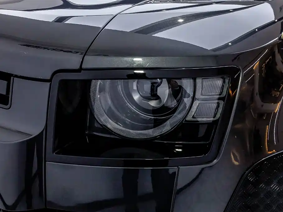 Land Rover Land Rover Defender 2022 110 P400 X-DYNAMIC HSE 2022 - thumbnail 13