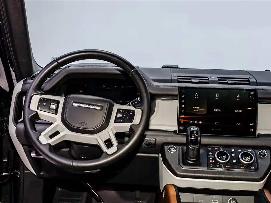Land Rover Land Rover Defender 2022 110 P400 X-DYNAMIC HSE 2022 - thumbnail 22