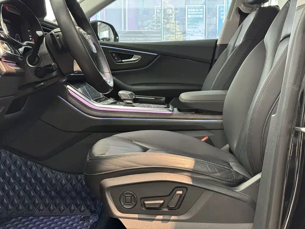 Audi Audi Q8 2019 55 TFSI Premium Dynamic Edition 2020 - thumbnail 15