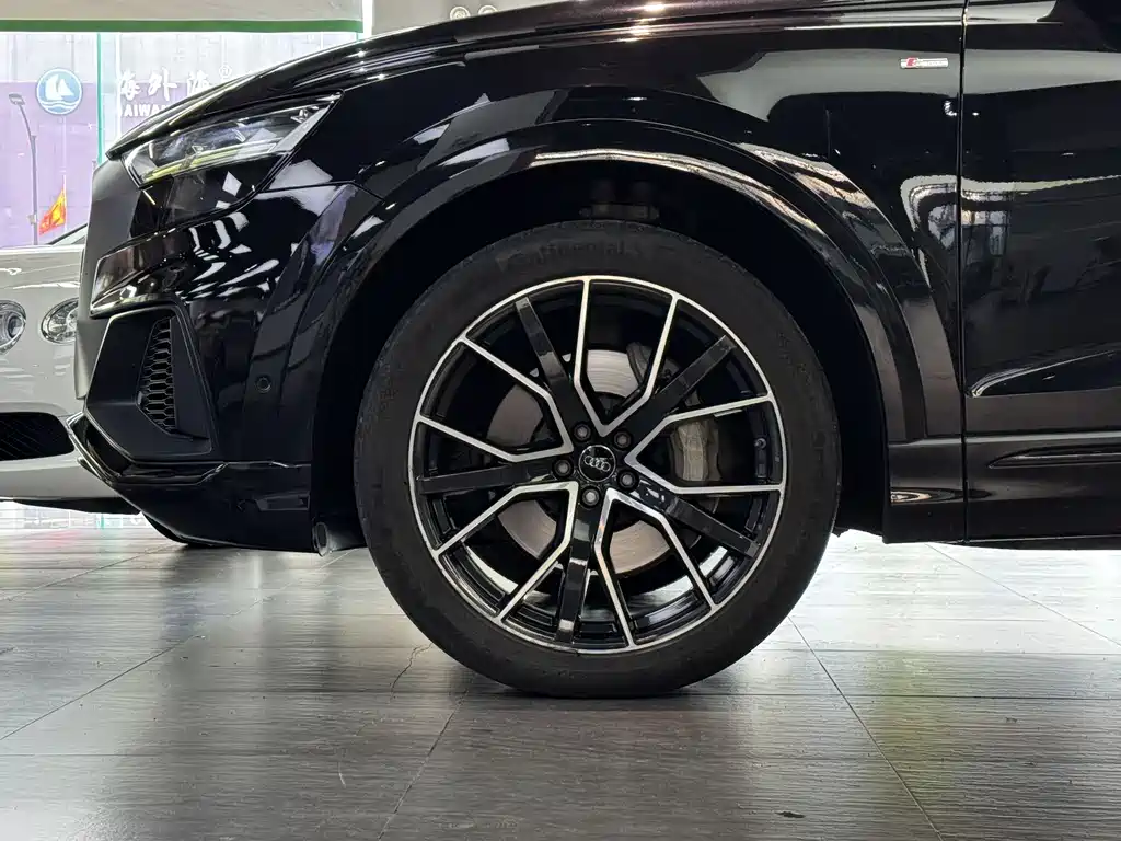Audi Audi Q8 2019 55 TFSI Premium Dynamic Edition 2020 - thumbnail 18