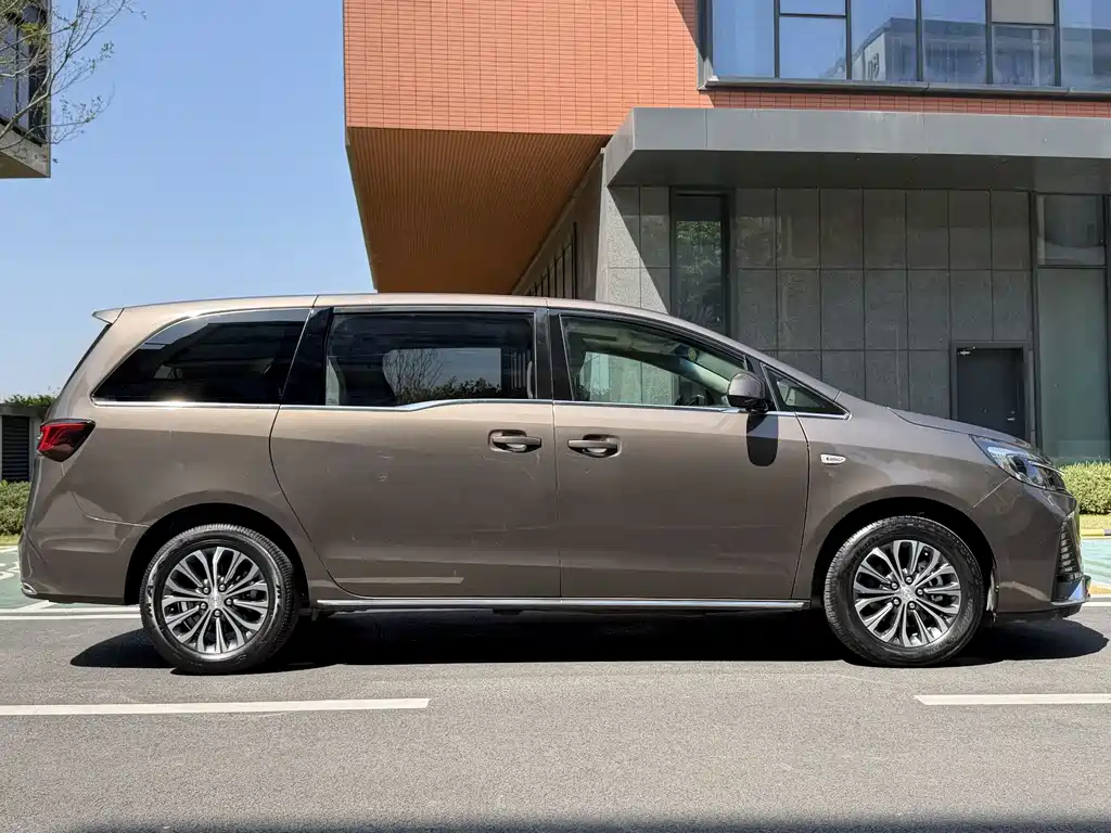 Buick Buick GL8 2023 Land Business Class Luxury Edition 2024 - thumbnail 14