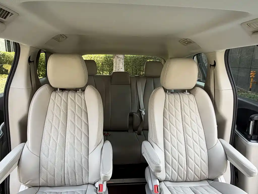 Buick Buick GL8 2023 Land Business Class Luxury Edition 2024 - thumbnail 19