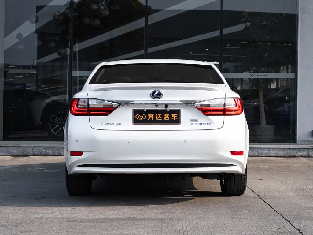 Lexus Lexus ES 300h Mark Levinson Premium Package 2017 2017 - thumbnail 5
