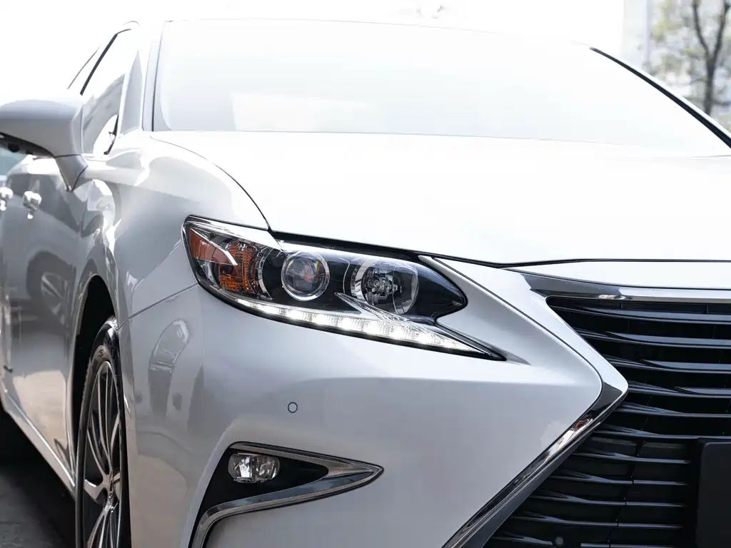 Lexus Lexus ES 300h Mark Levinson Premium Package 2017 2017 - thumbnail 6
