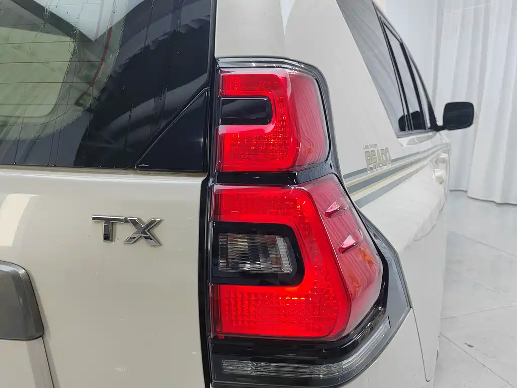 Toyota Toyota Prado (Imported) 2020 Model 2.7L Automatic 2020 - thumbnail 18