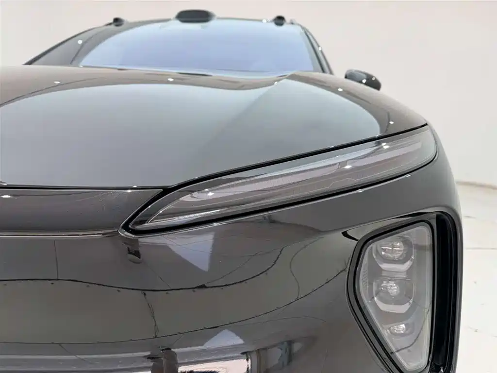 NIO NIO ES6 2024 75kWh 2025 - thumbnail 2