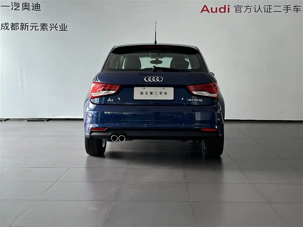Audi Audi A1 2016 30 TFSI Sportback Design Edition 2017 - thumbnail 5