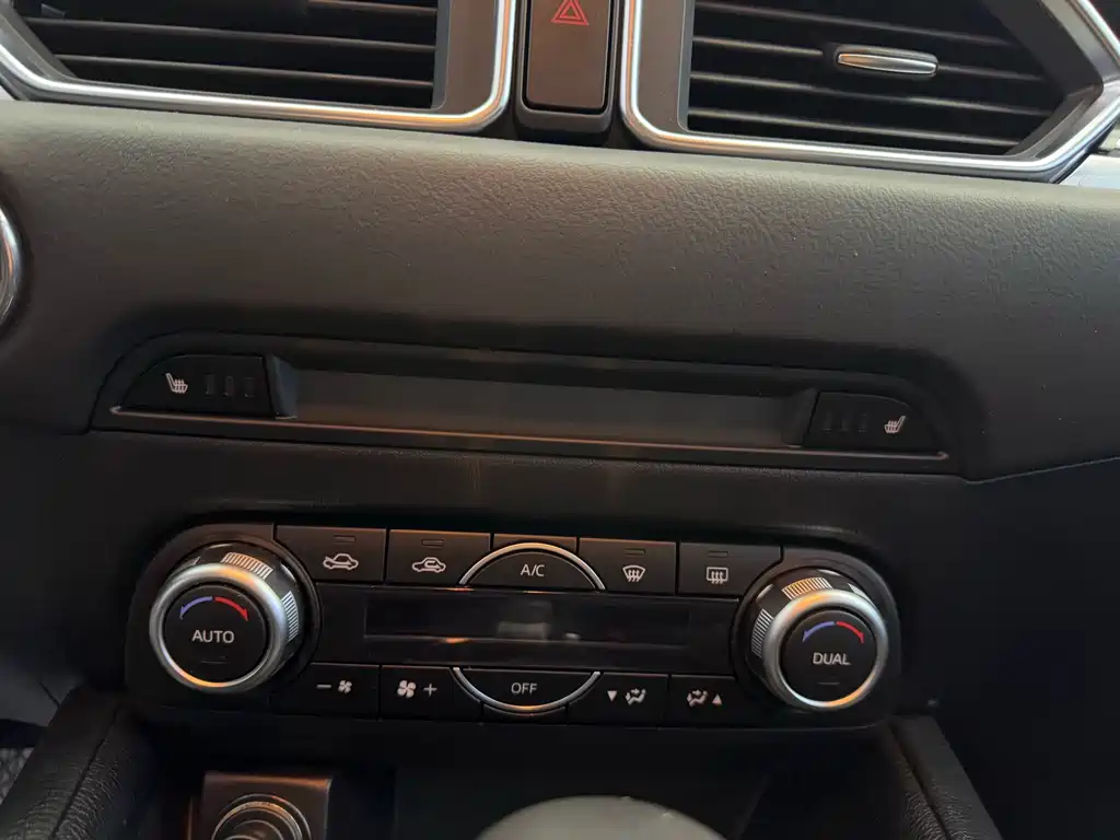 Mazda Mazda CX-5 2021 2.0L Automatic AWD Black Knight 2021 - thumbnail 13