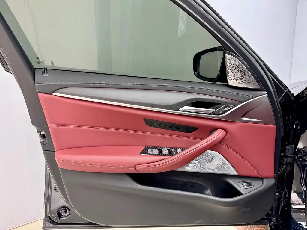 BMW BMW 5 Series 2023 Model Year Facelift 530Li Premium M Sport Package 2023 - thumbnail 8
