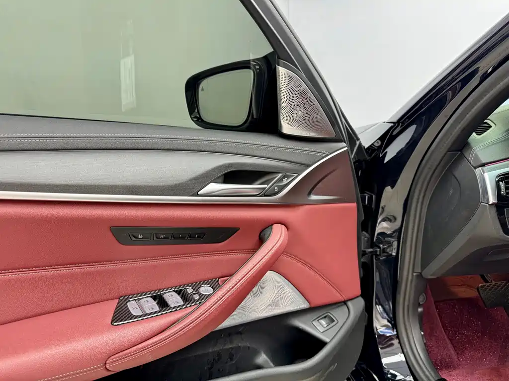 BMW BMW 5 Series 2023 Model Year Facelift 530Li Premium M Sport Package 2023 - thumbnail 10