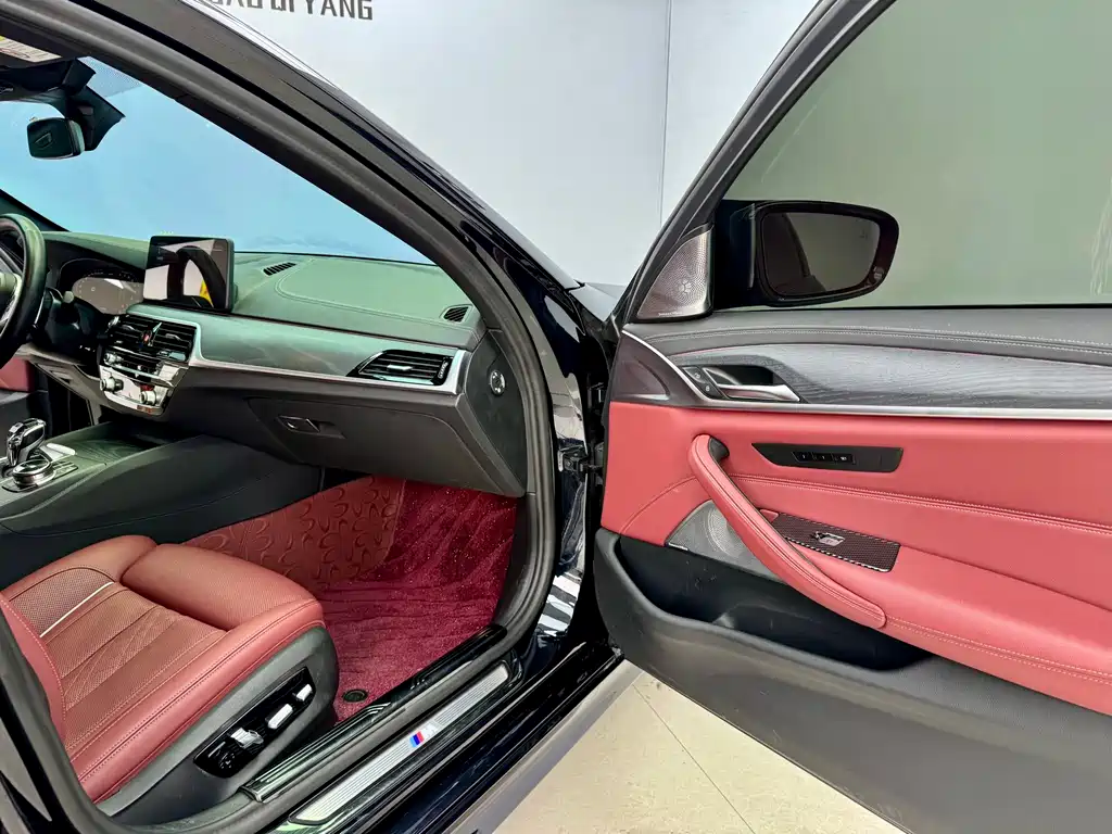 BMW BMW 5 Series 2023 Model Year Facelift 530Li Premium M Sport Package 2023 - thumbnail 15