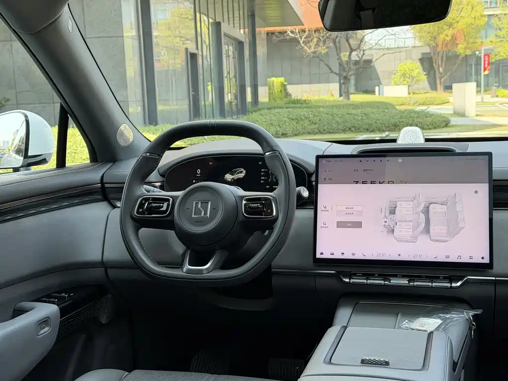 Zeekr Zeekr 7X 2025 Model 75kWh Rear-Wheel Drive Intelligent Driving Version 2024 - thumbnail 16