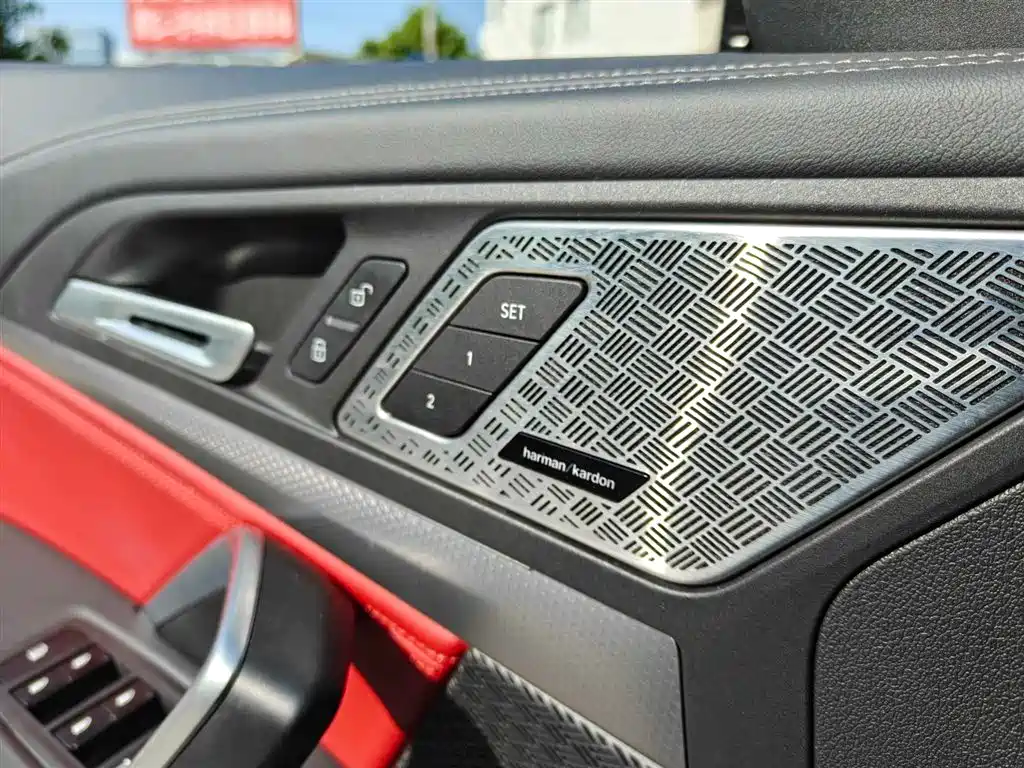 BMW BMW iX1 xDrive30L M Sport Package 2023 2023 - thumbnail 9