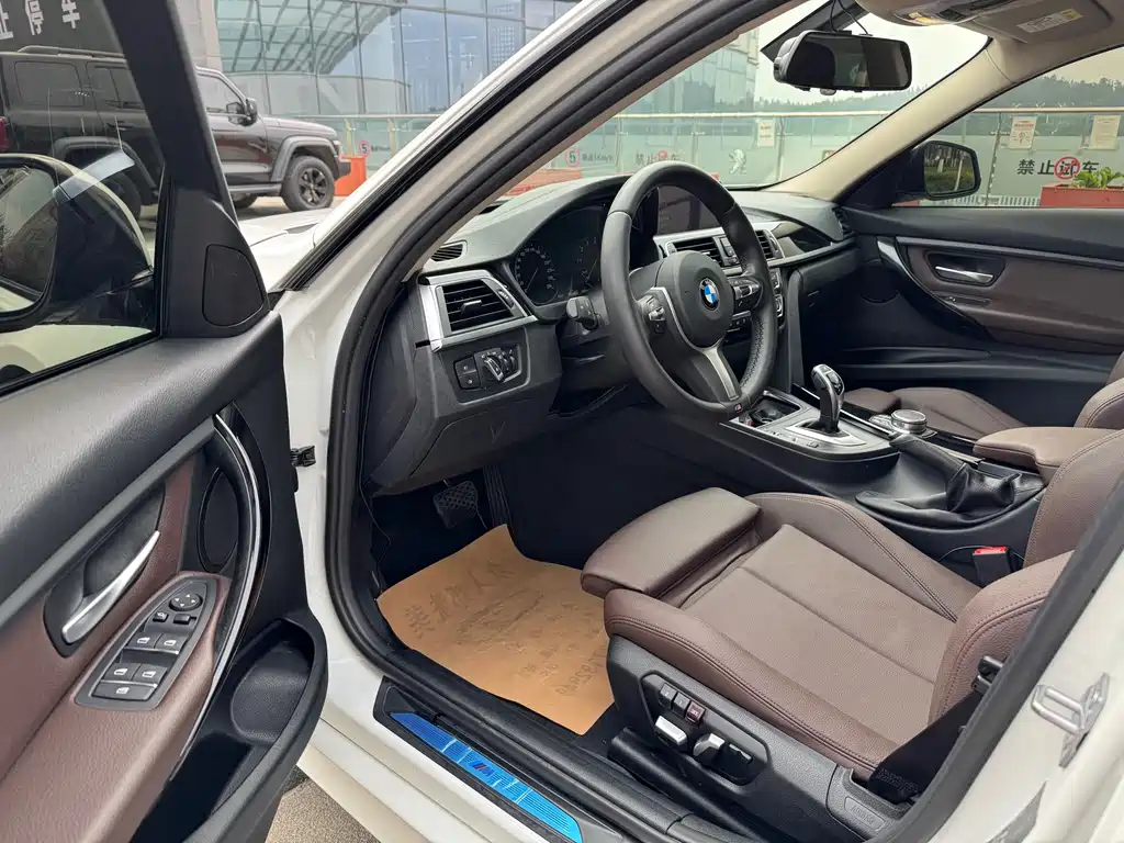 BMW BMW 3 Series 2018 320Li Leading M Sport Package 2018 - thumbnail 10