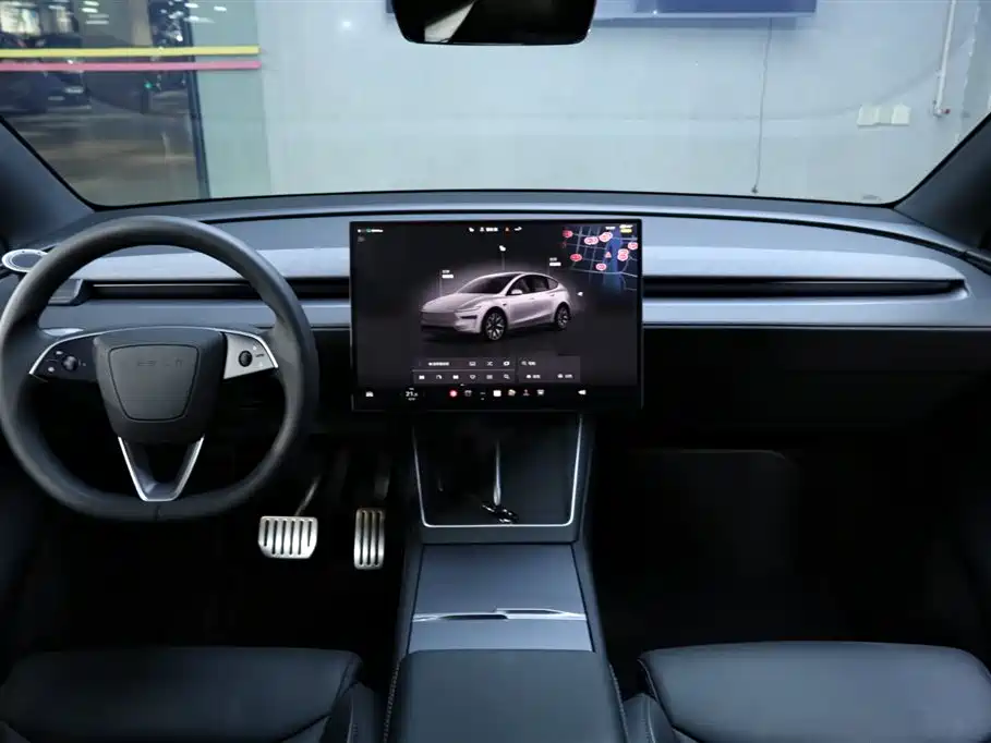 Tesla Model Y Long Range AWD 2025 2025 - thumbnail 18