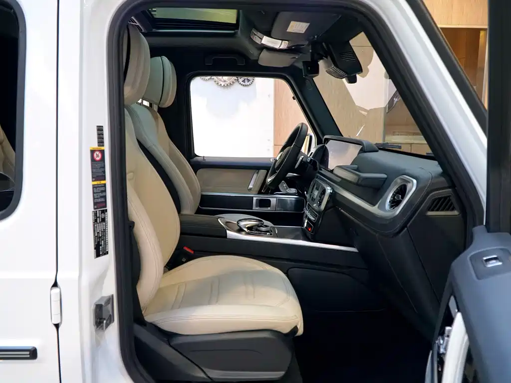 Mercedes-Benz Mercedes-Benz G-Class 2024 G 350 2024 - thumbnail 11