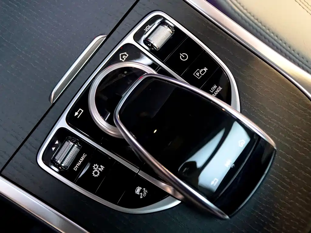 Mercedes-Benz Mercedes-Benz G-Class 2024 G 350 2024 - thumbnail 17