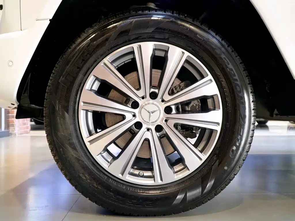 Mercedes-Benz Mercedes-Benz G-Class 2024 G 350 2024 - thumbnail 24
