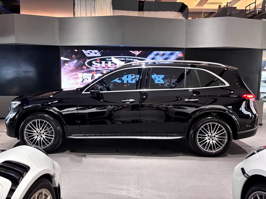 Mercedes-Benz Mercedes-Benz GLC 2024 GLC 300 L 4MATIC Dynamic Model 5-seater 2024 - thumbnail 3