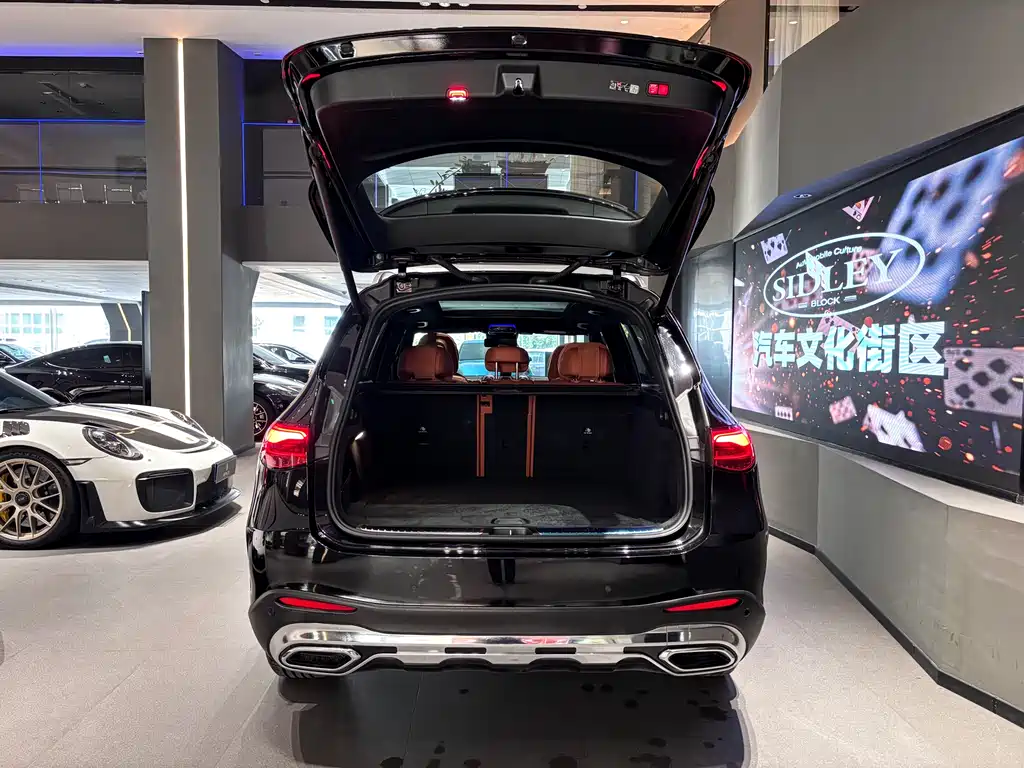 Mercedes-Benz Mercedes-Benz GLC 2024 GLC 300 L 4MATIC Dynamic Model 5-seater 2024 - thumbnail 6
