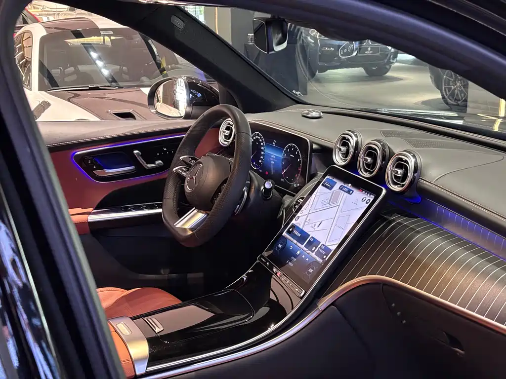 Mercedes-Benz Mercedes-Benz GLC 2024 GLC 300 L 4MATIC Dynamic Model 5-seater 2024 - thumbnail 14