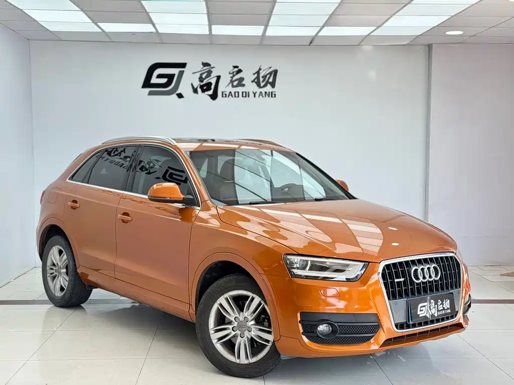 Audi Audi Q3 2015 35 TFSI quattro Technology Package 2014 - thumbnail 3