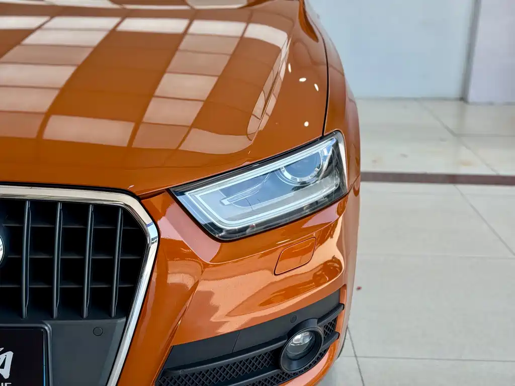 Audi Audi Q3 2015 35 TFSI quattro Technology Package 2014 - thumbnail 4