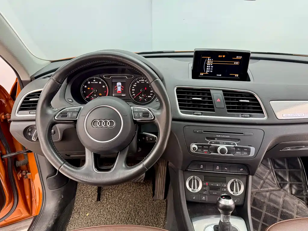 Audi Audi Q3 2015 35 TFSI quattro Technology Package 2014 - thumbnail 17