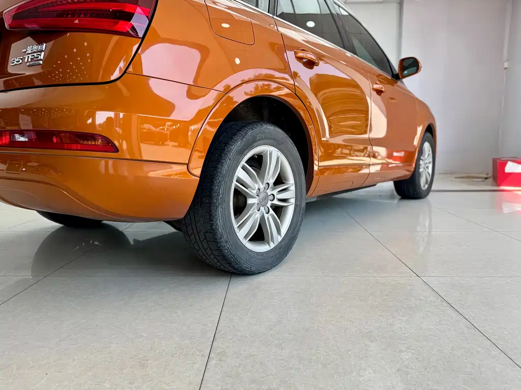 Audi Audi Q3 2015 35 TFSI quattro Technology Package 2014 - thumbnail 23