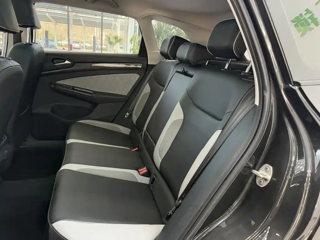 Jetta Jetta VS7 2022 280TSI Automatic Premium Comfort Edition 2022 - thumbnail 17